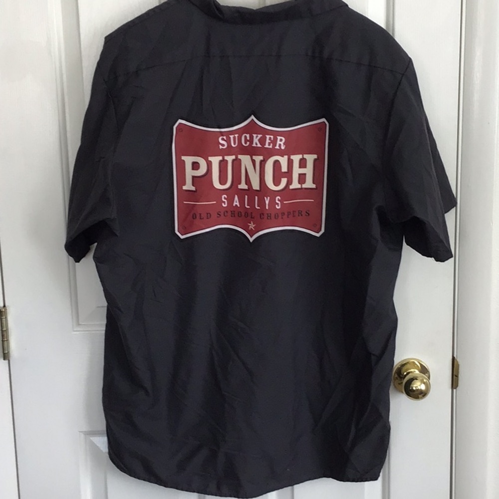 Sucker Punch Sally’s shop shirt XL